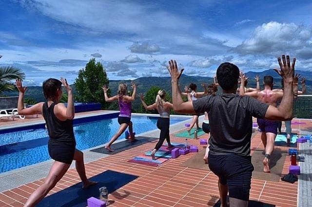 Expansive infinity pool terrace perfect for family reunions, weddings & group retreats near Medellín