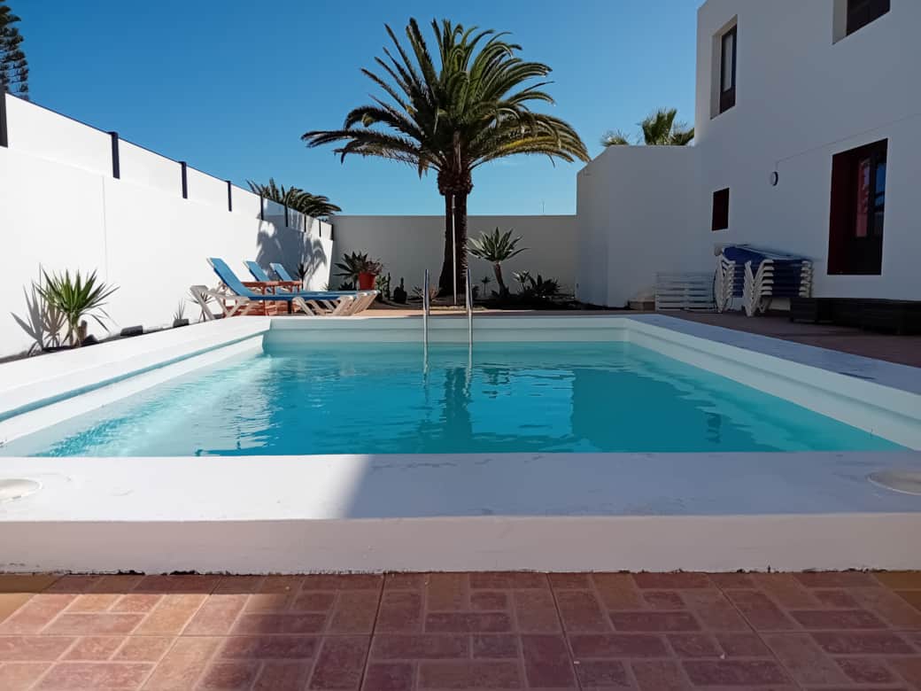 Pool & garden