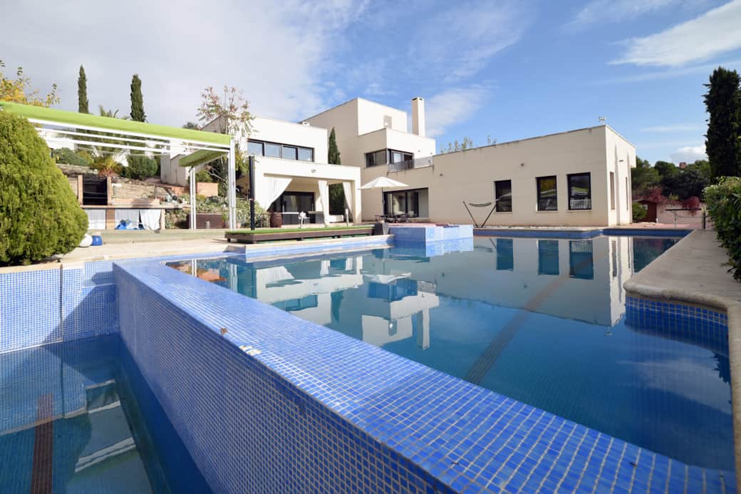 Piscina infinita 