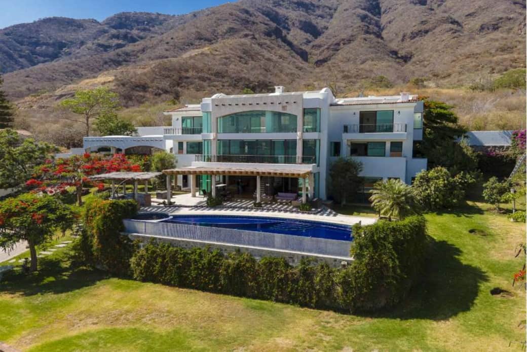 Vista Panorámica Frontal