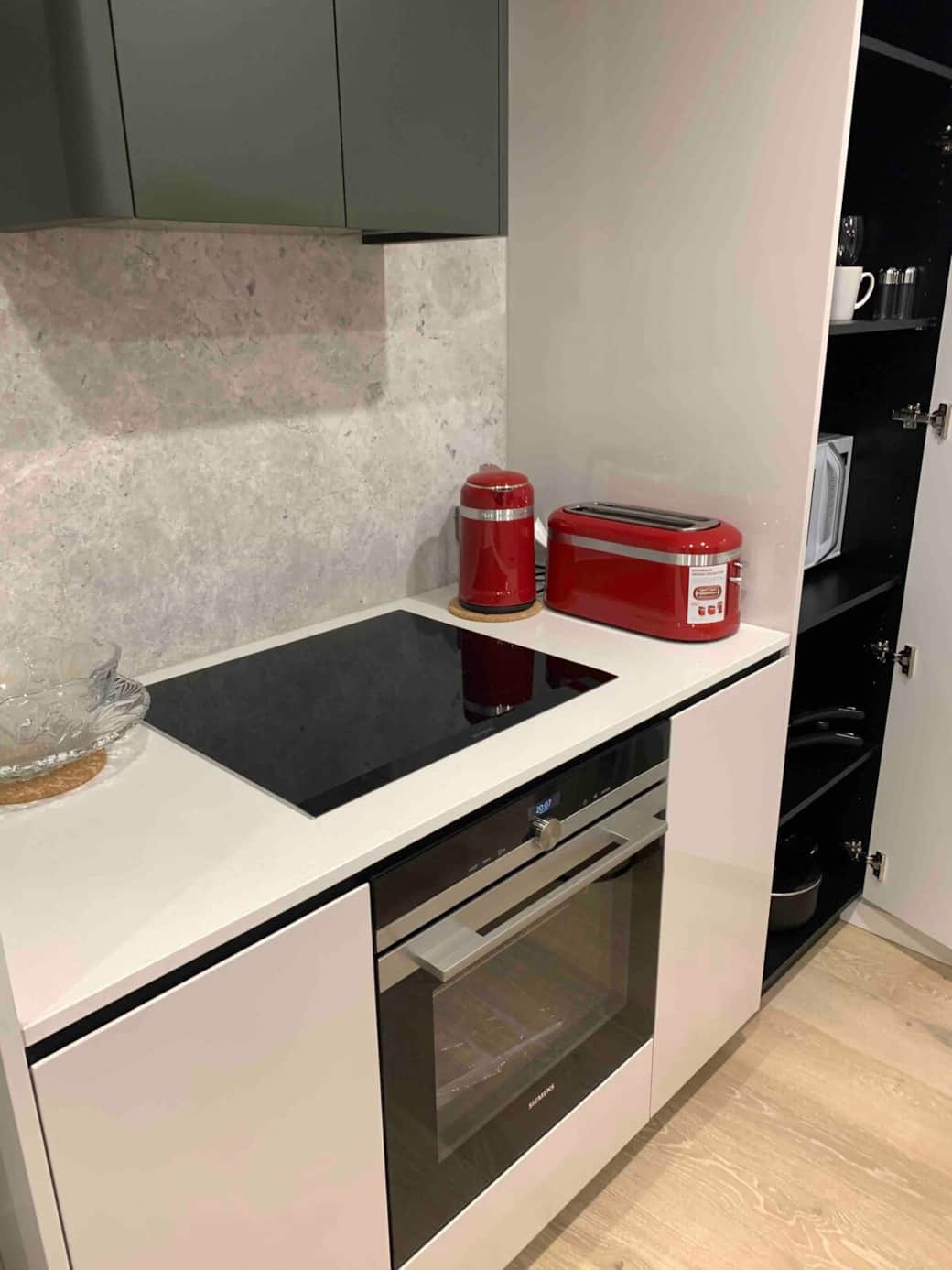 Oven
Stove
Kettle
Toaster Oven
Stove
Kettle
Toaster
