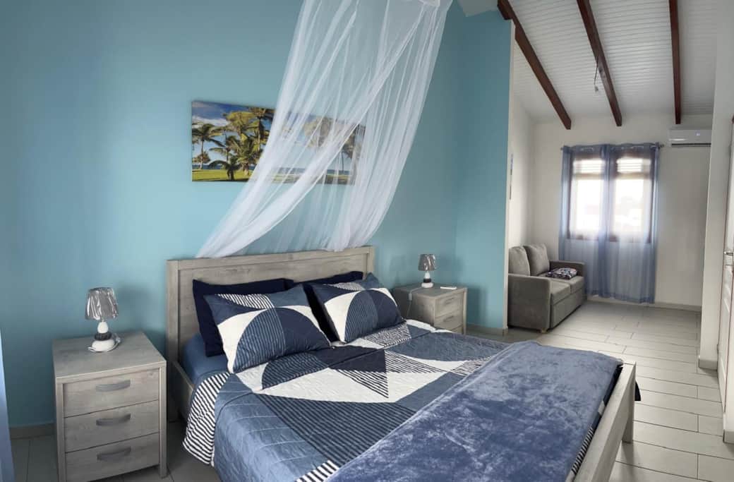 Main bedroom