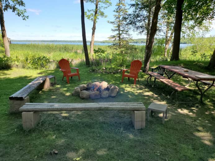 Classic American Yearround Lakeside Cabin Strawberry Lake Cabin