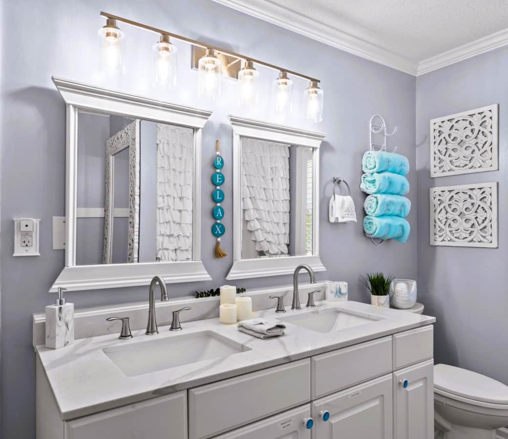 LHV BahtroomVanity