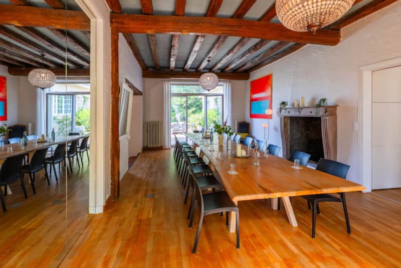 Villa de la Plume – Salle à manger conviviale pour groupe