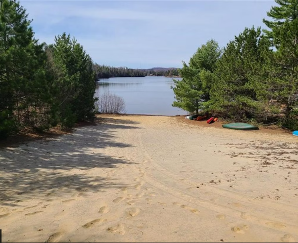 Plage à 1 minute de marche