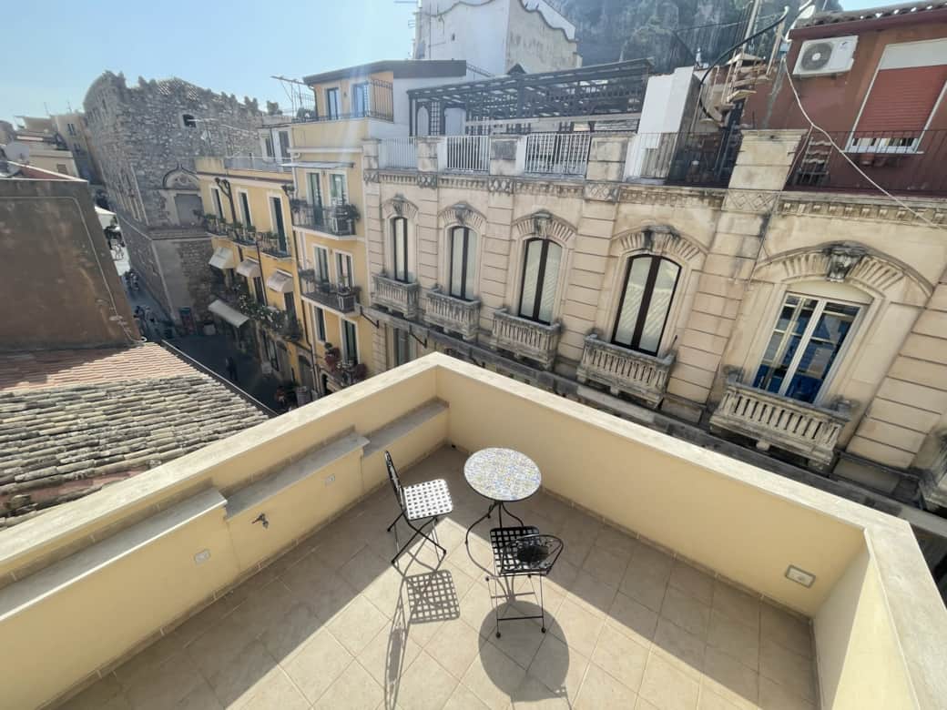 Casa corso terrace third floor taormina 3 terraforte