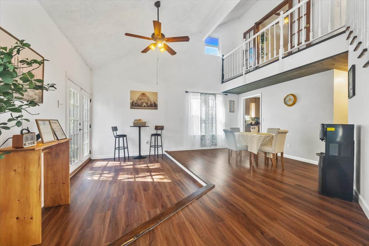Ivors Cottage - baseball tournament rental Cobb County