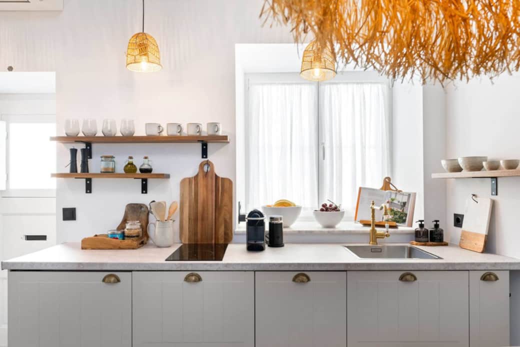 Kitchen with Nespresso coffee machine, Aeroccino milk frother, Smeg kettle and toaster, fridge & freezer, dishwasher and induction cooker. 