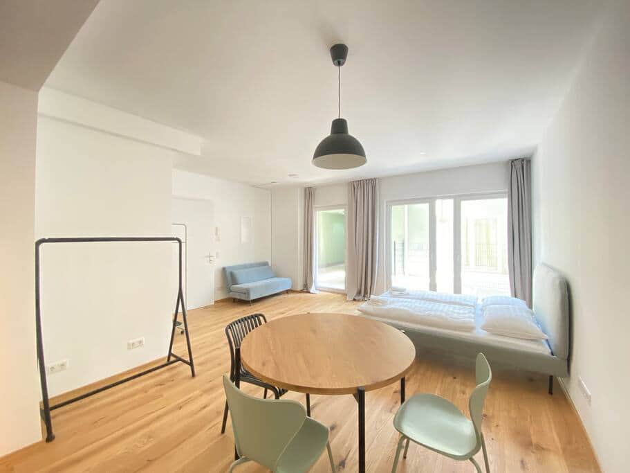 10df5ac8 c847 4fec 843d 641b3d344a25