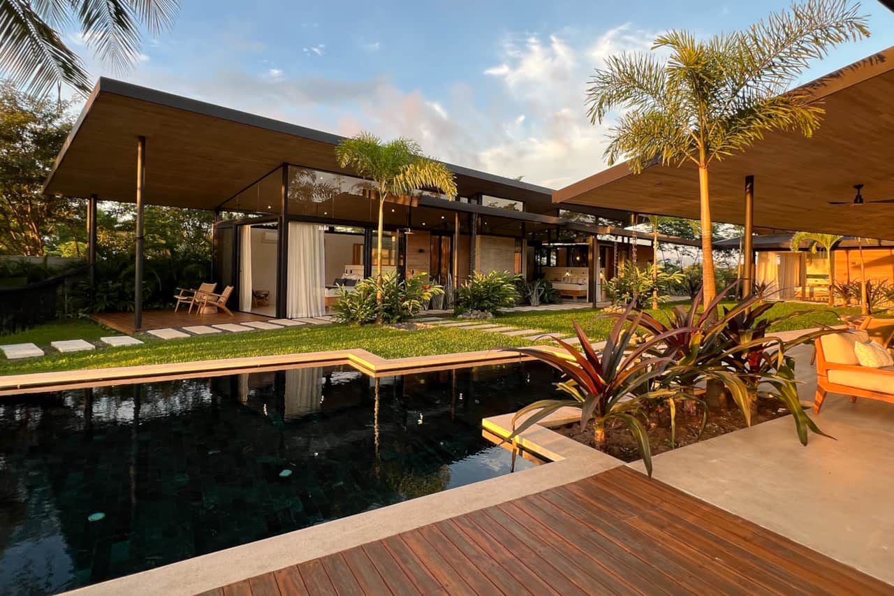 Tropical Modern Design