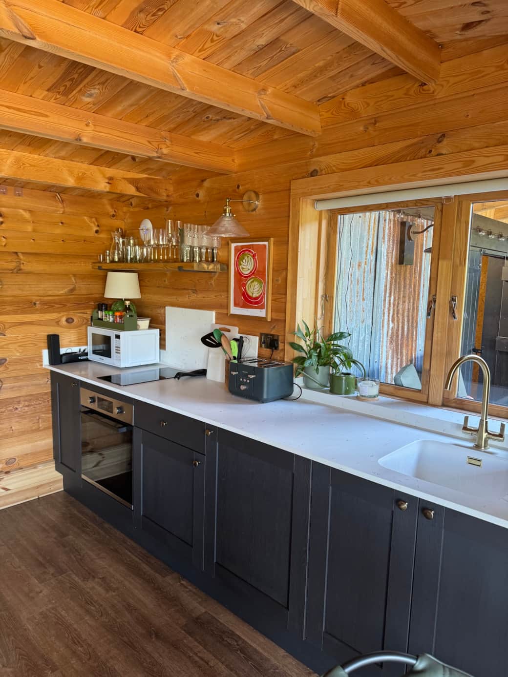 Image picker 16EA0E0D CC66 4FF2 B73B DA6F5D272F9A 5464 000002DA0B9273B4