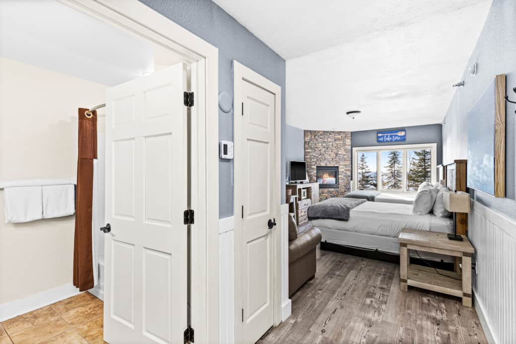 Whispering Pines 054 Whispering Pines 054