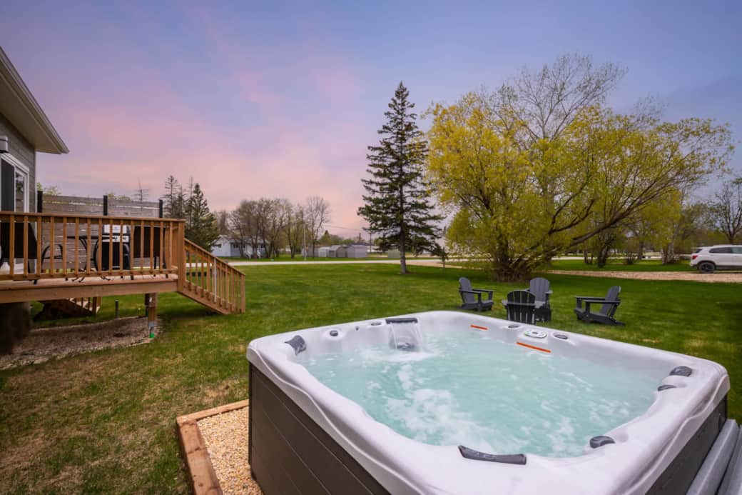 Beautiful backyard with hot tub Beautiful backyard with hot tub