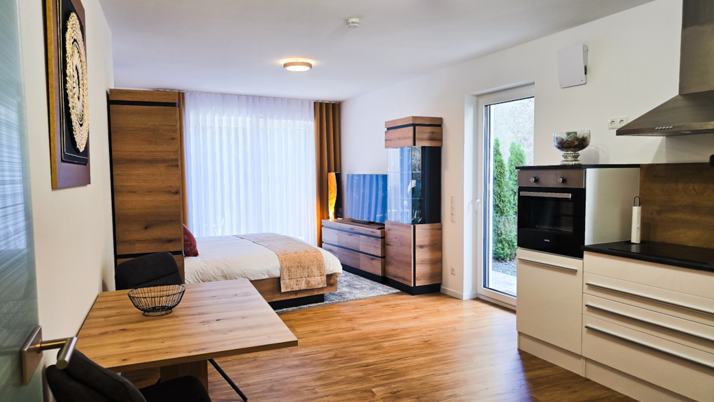 Frensdorf apartments a2 wohnzimmer essbereich offene kueche