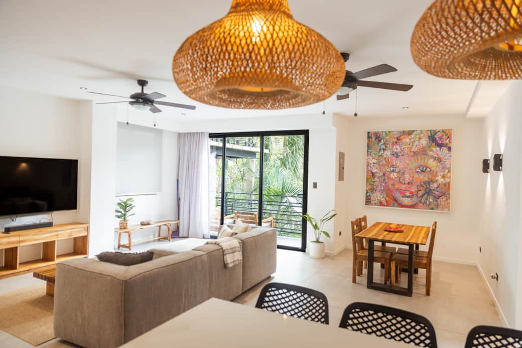 Living room/Dining room