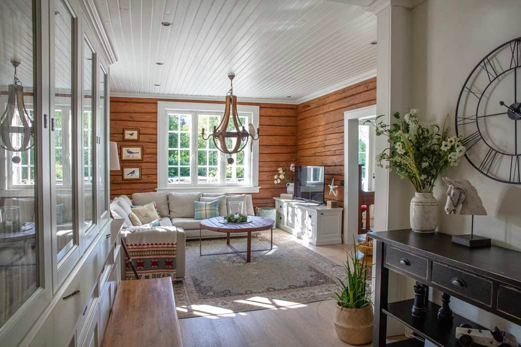 Tilava ja mukava olohuone Tilava ja mukava olohuone