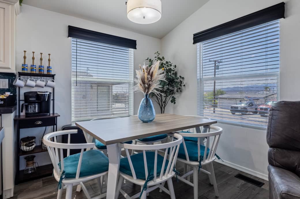 Diningroom-02