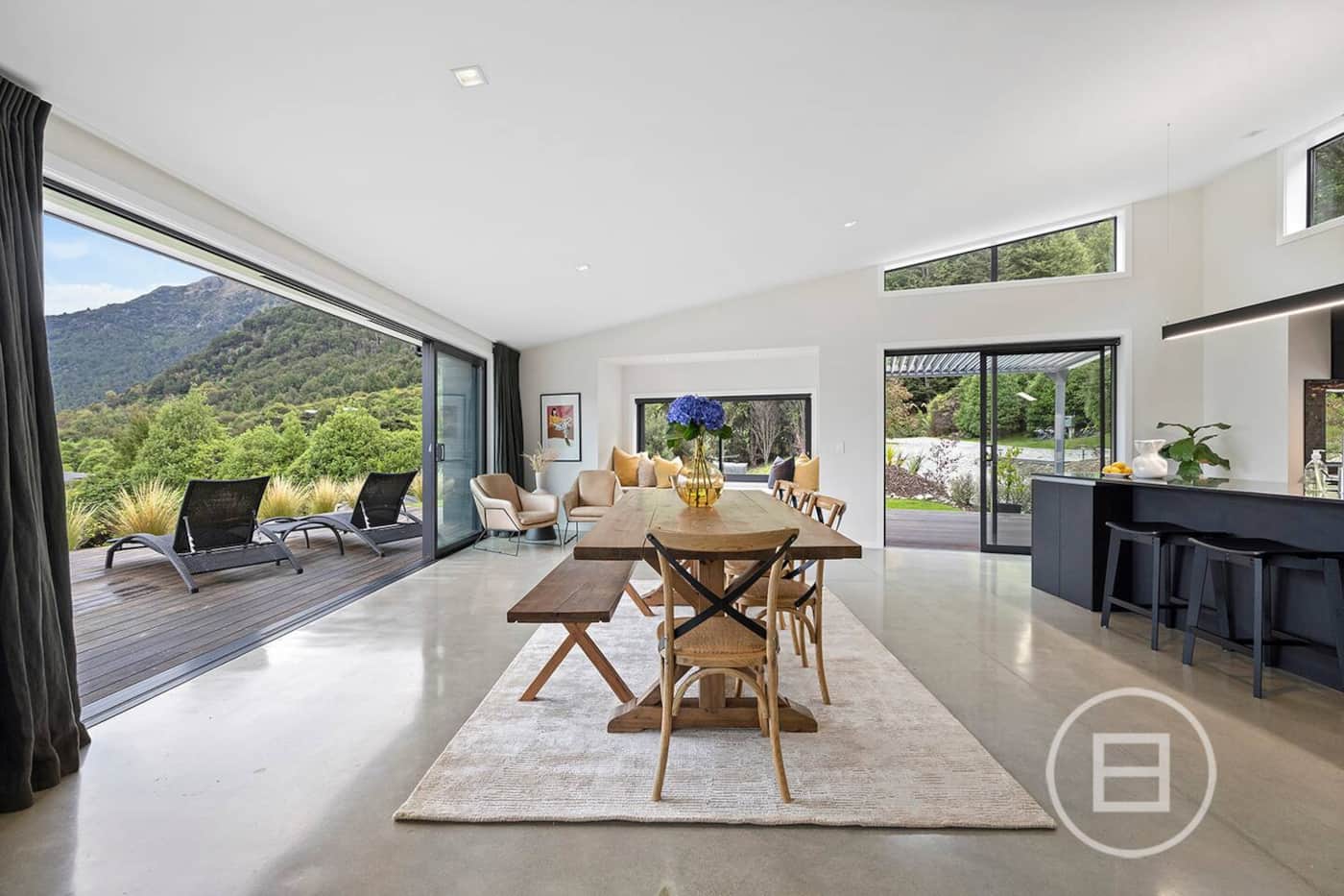 Kitchen and dining at Fortune Cove Lodge