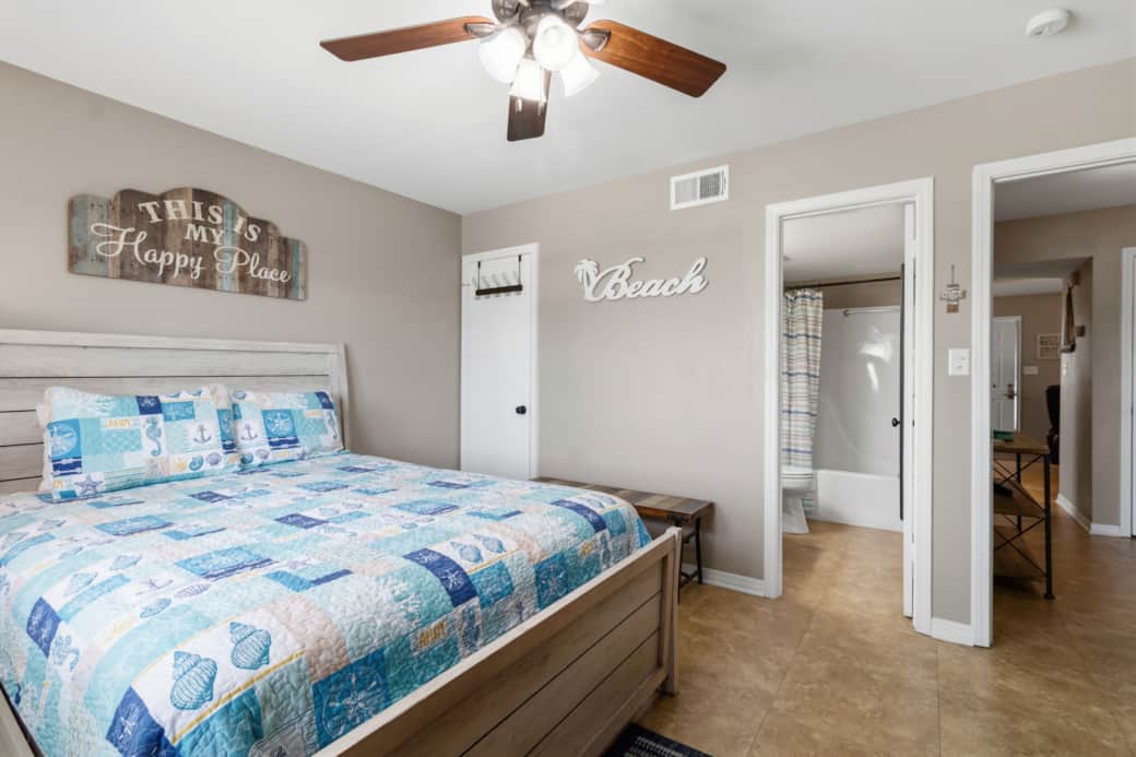 Master Bedroom with En Suite Bathroom