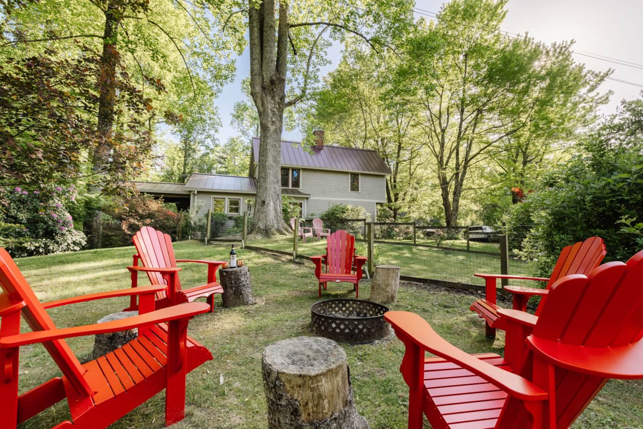 The Fire Pit & Dog Run 