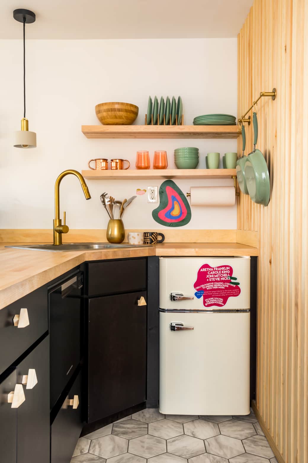 kitchenette kitchenette