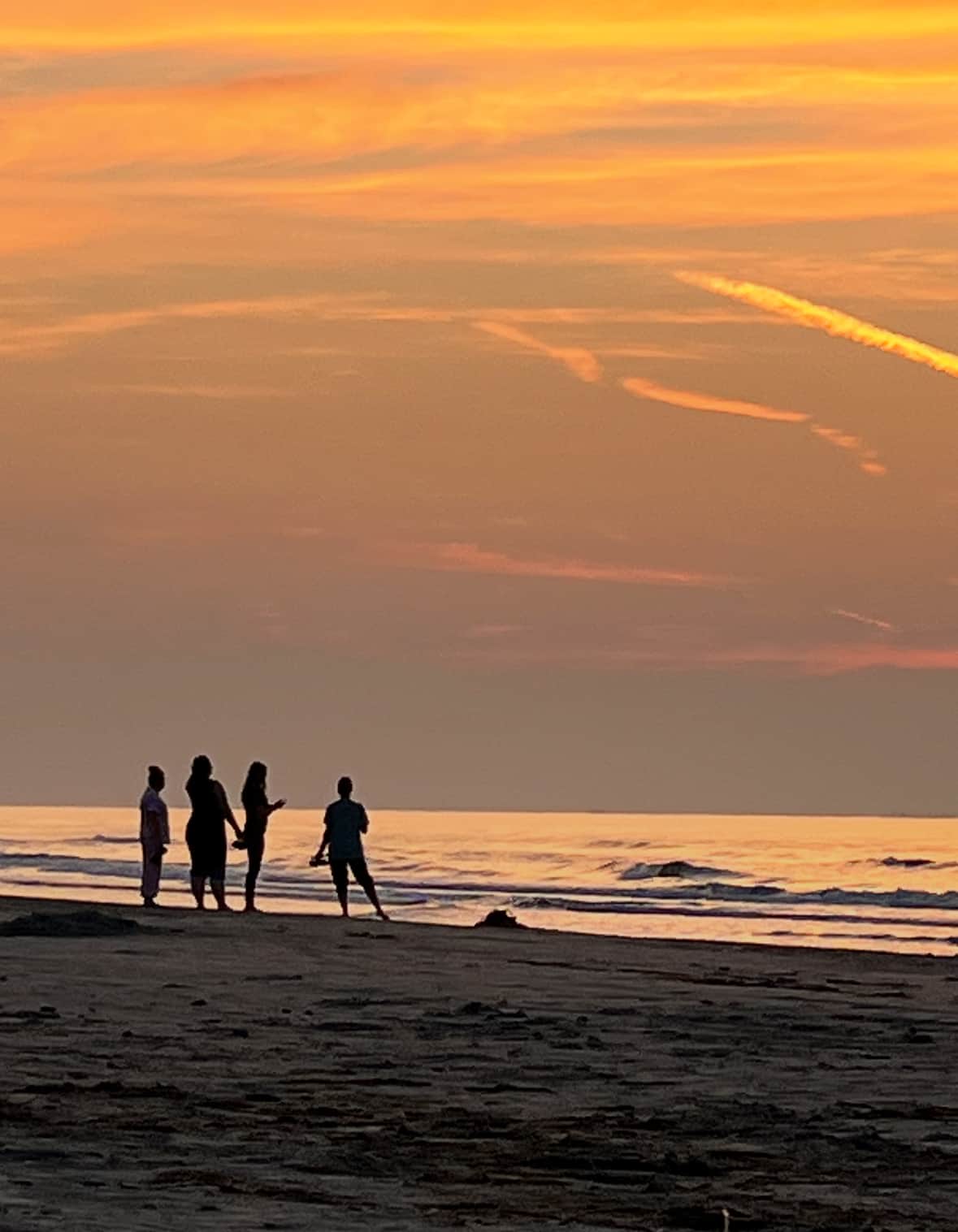 sunrise-on-beachtown-east-beach-with-friends