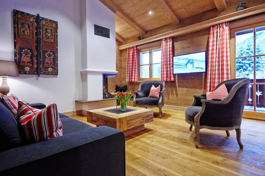 Wohnzimmer mit Gaskamin