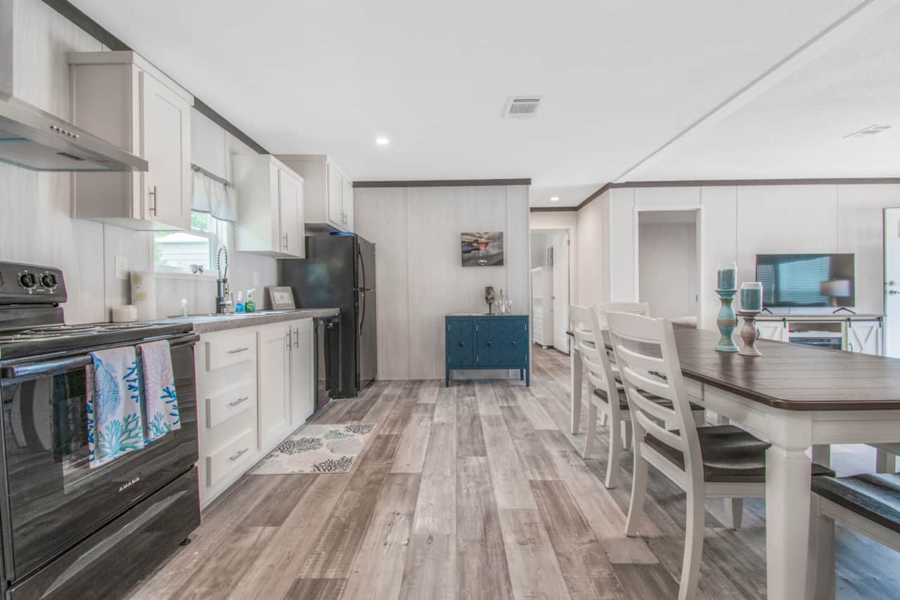 Kitchen/Dining