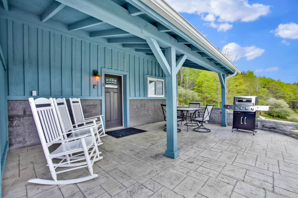Raven Feather Retreat - Unit 3 - hosted by MVR Vacation Rentals 570-948-1293