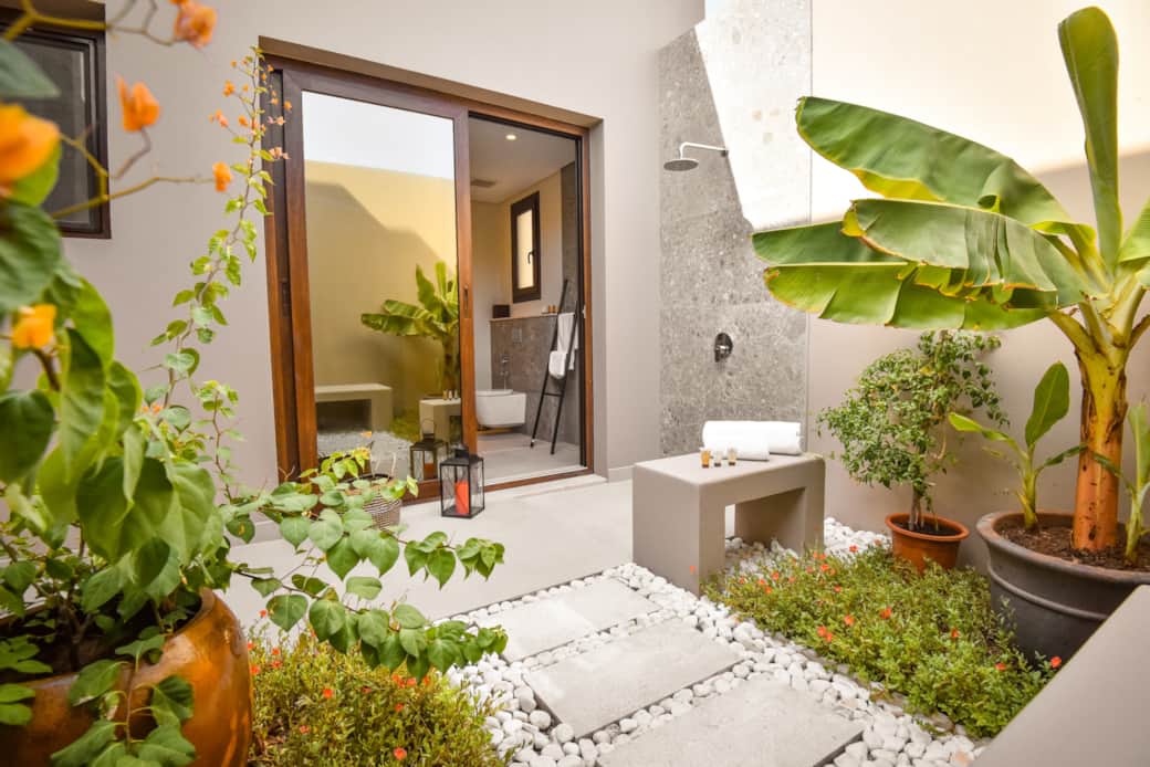 Tropical Shower 2
