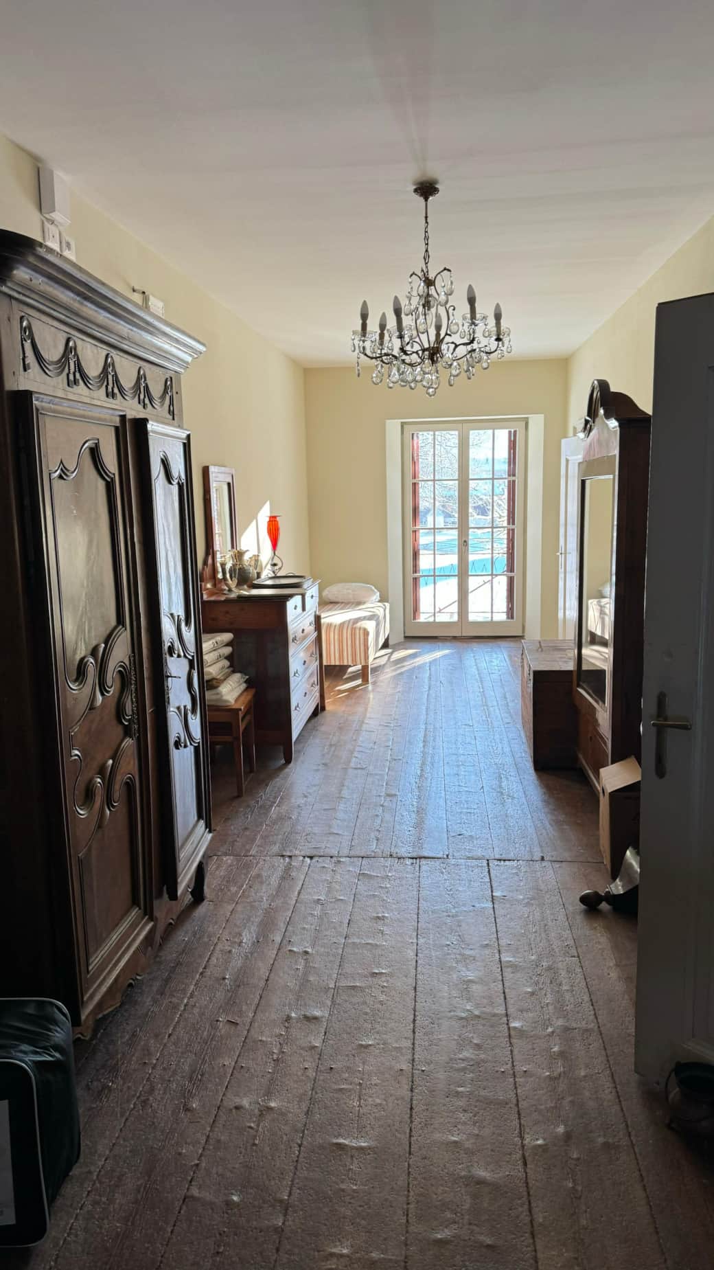 corridor first floor 2