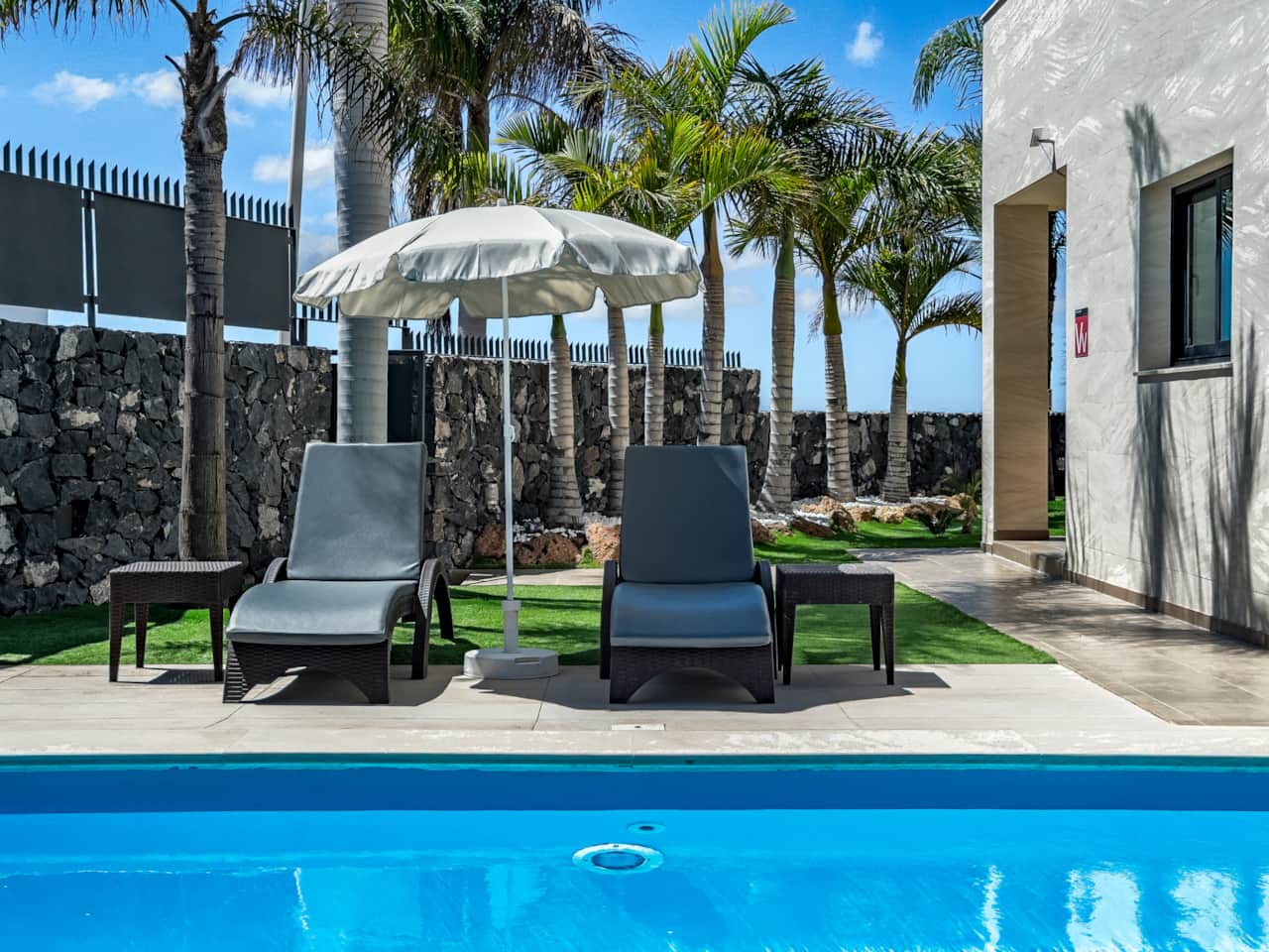 02 villa julia pool 03