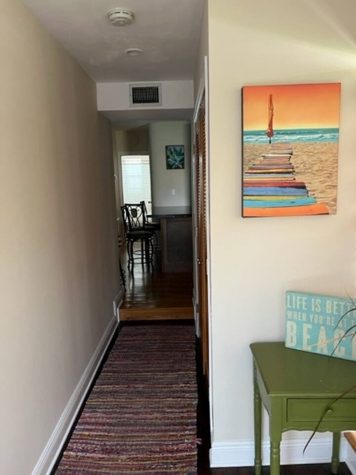 3 Bedroom-Steps Away from Beach! photo 10