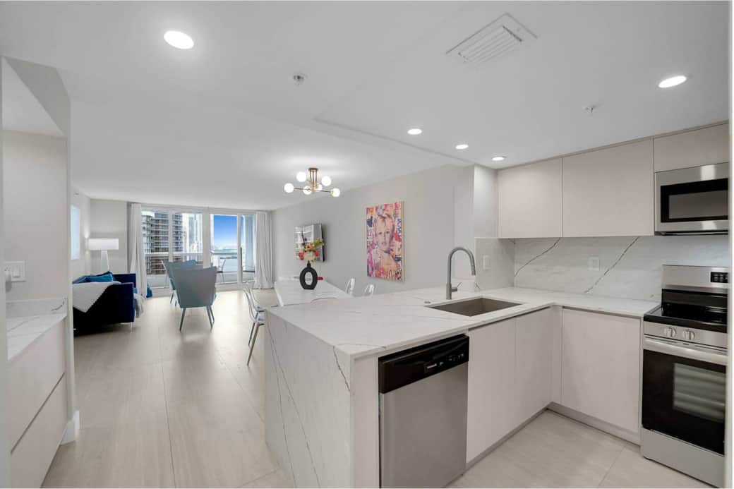 Fully equipped kitchen Fully equipped kitchen