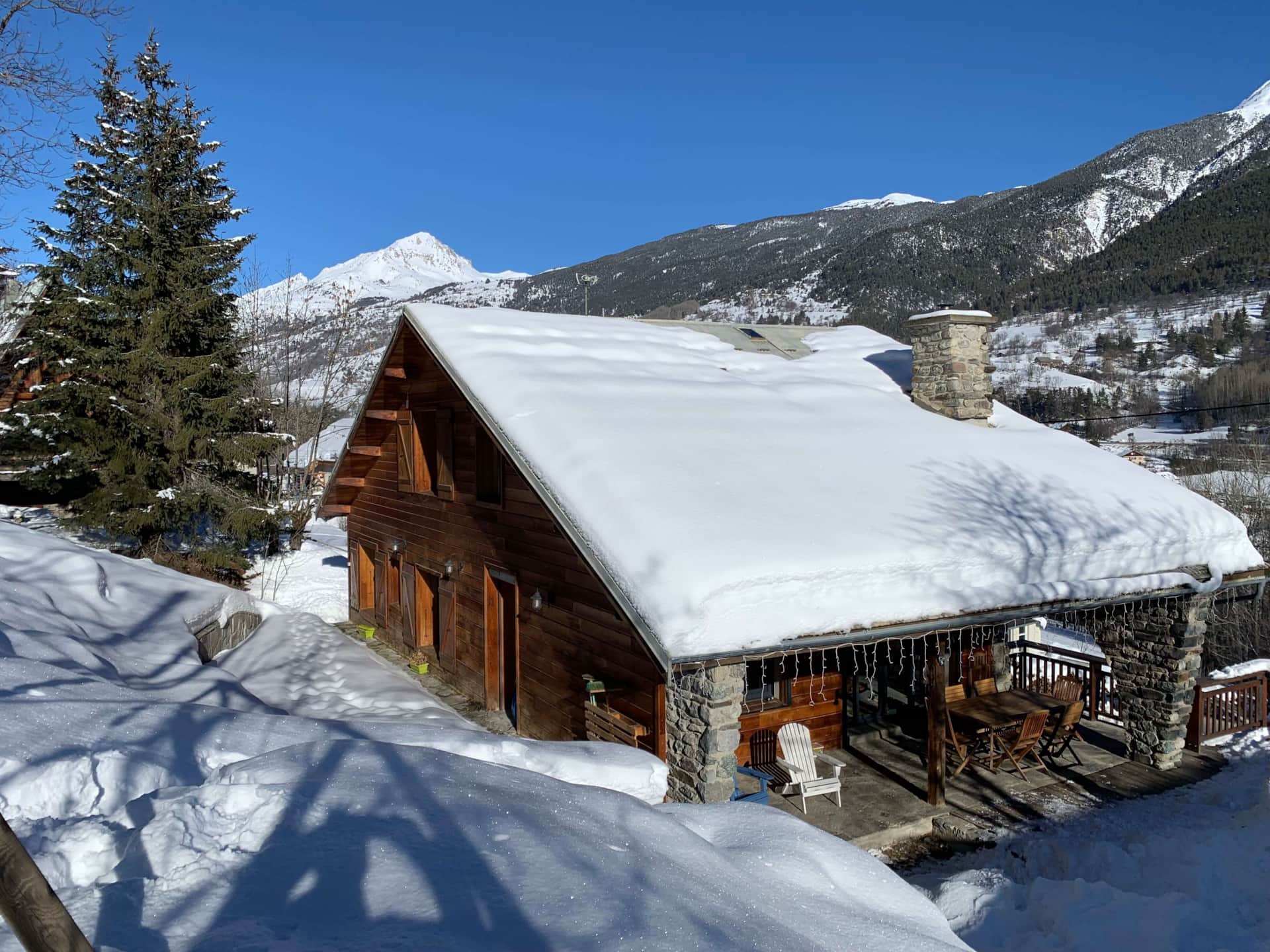 Chalet Mont Milo vue imprenable sur Serre Chevalier Vallée
