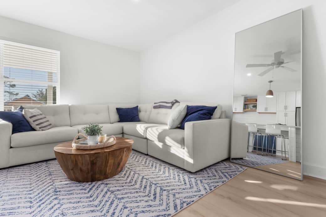 Living Area Living Area