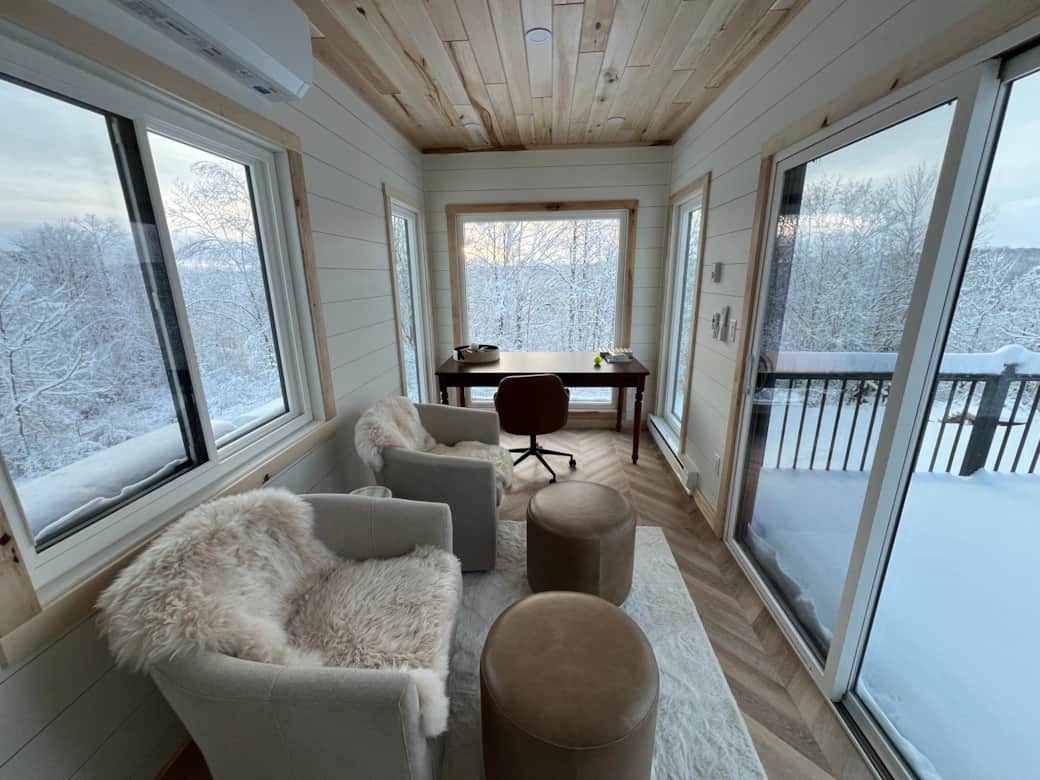 Upstairs loft Upstairs loft