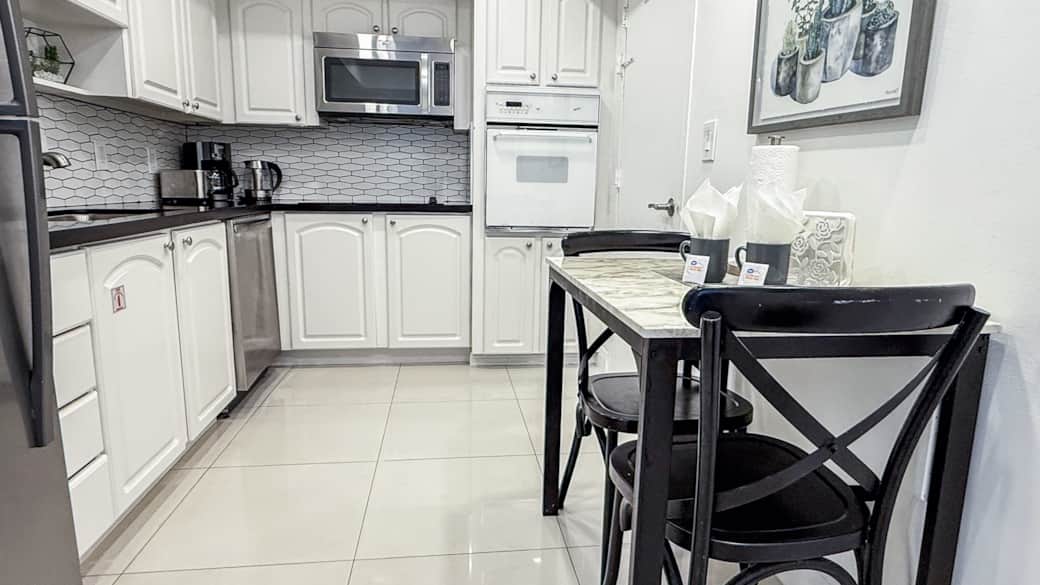 Fully equipped kitchen