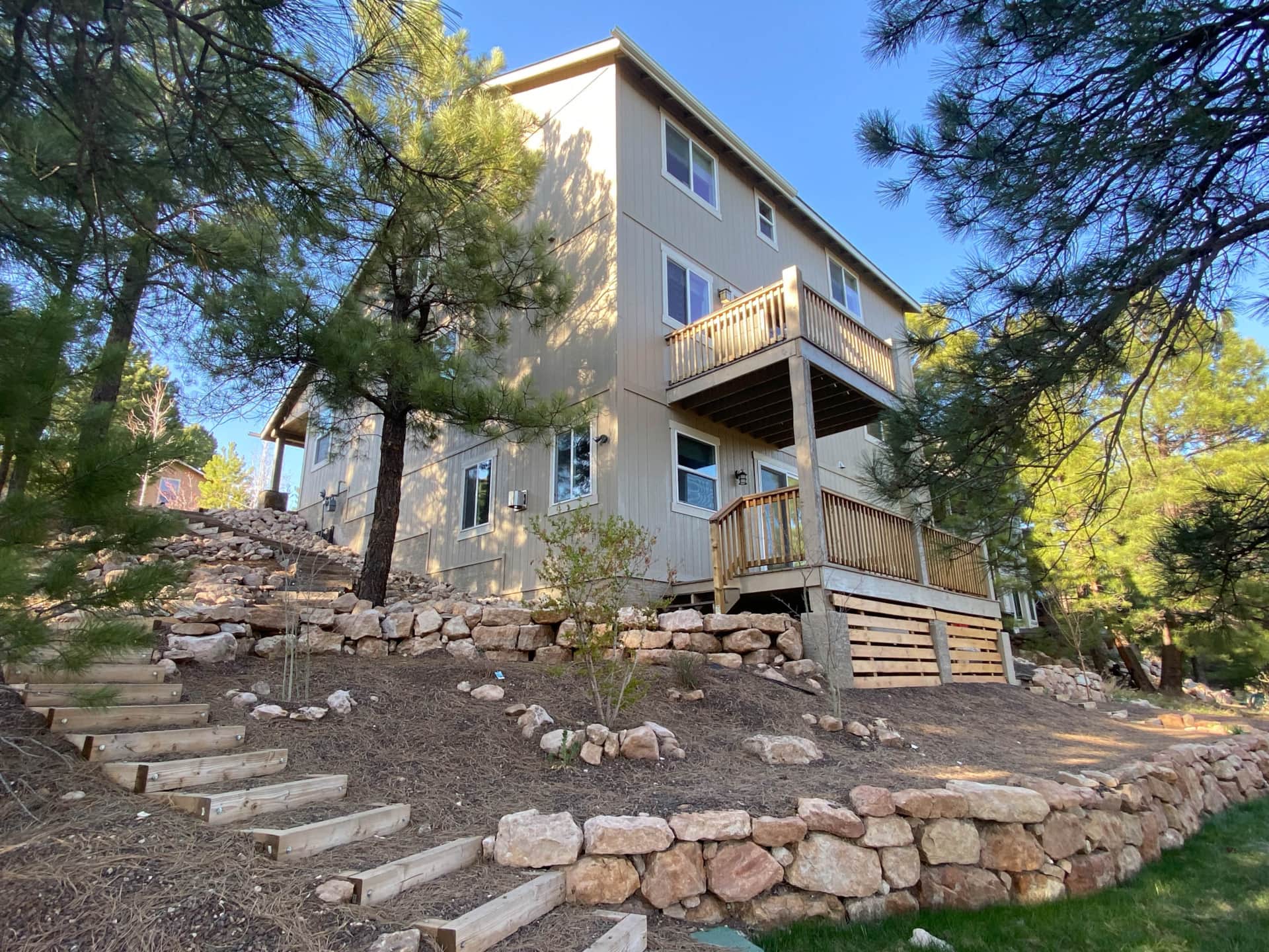 Ponderosa Heights Retreat Large 5+ bedroom home with AC! Vacation