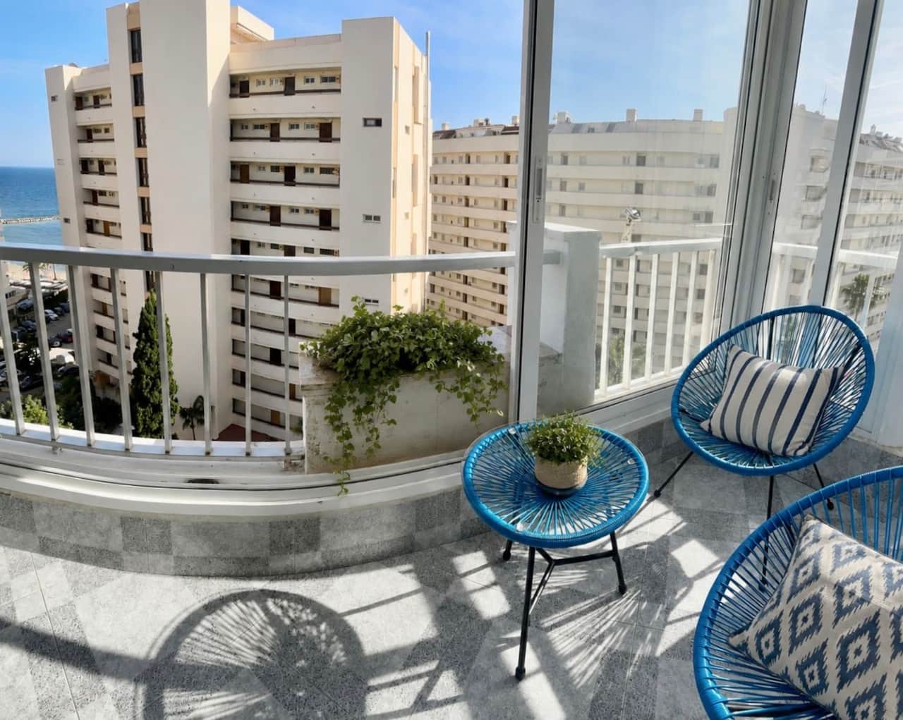Apolo Suites 804