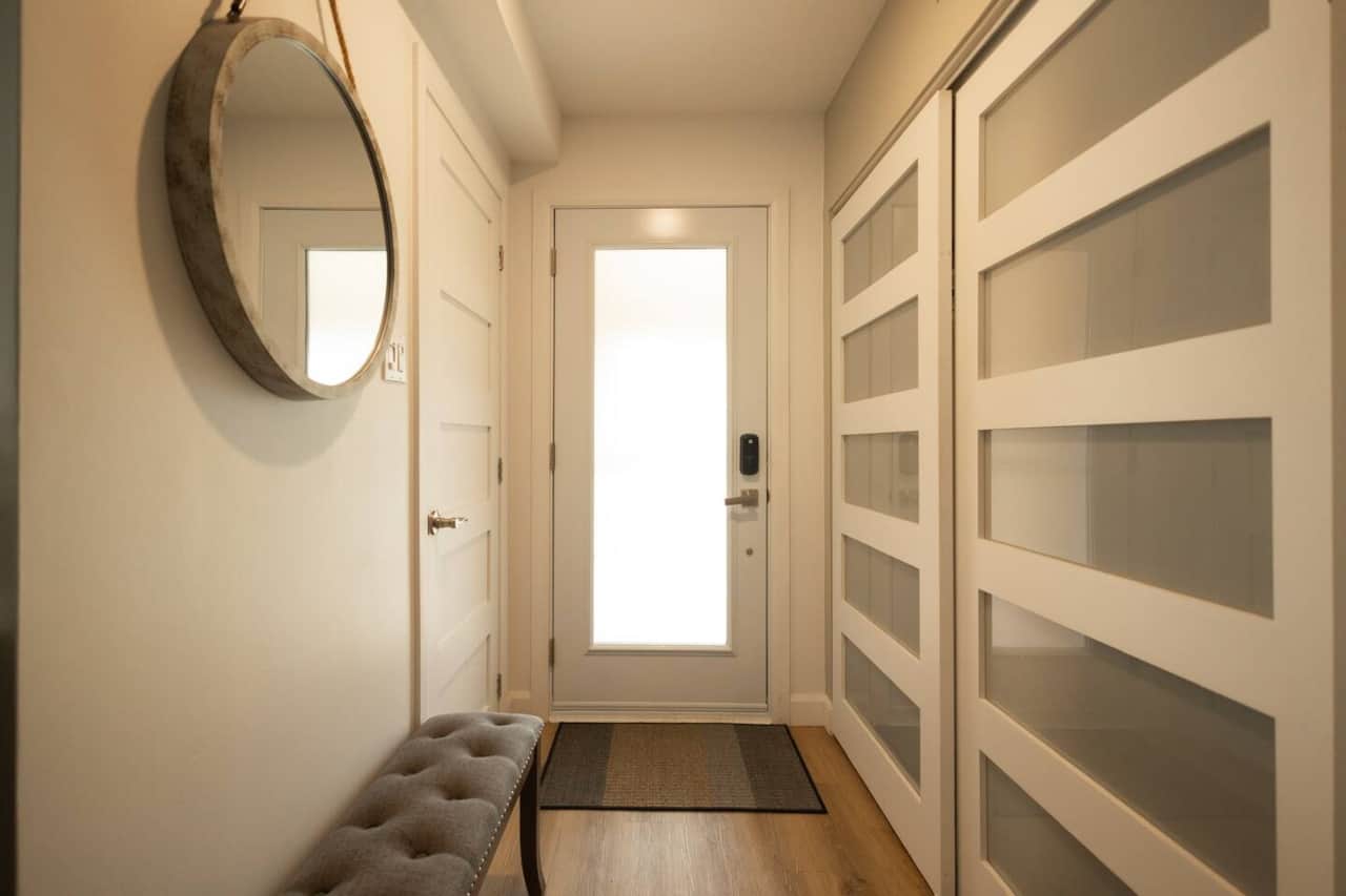 Vue de l'entrée du condo
