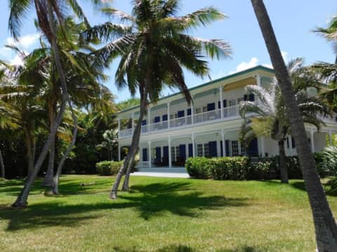 Rayburn's Islamorada Paradise House - Vacation Home in Miami Beach
