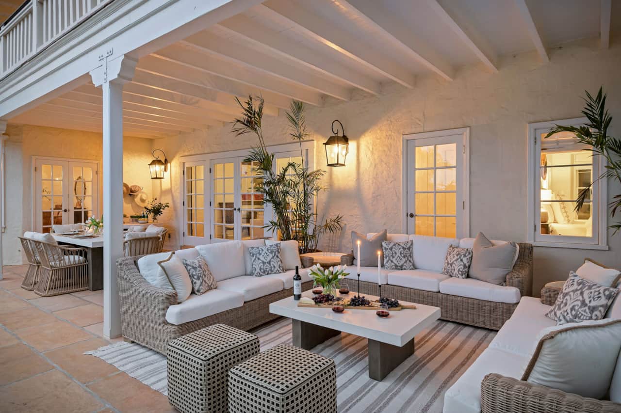 Veranda Seating Area
