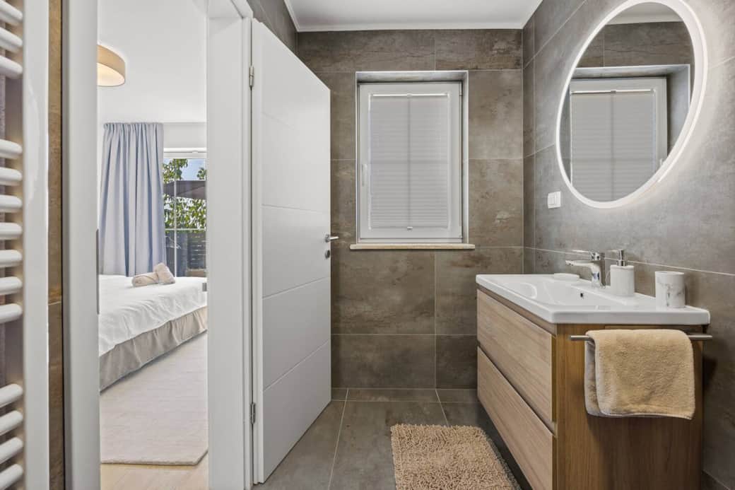 villa-bella-vista-badezimmer-istrien.jpg ferienhaus-istrien-badezimmer-modern.jpg