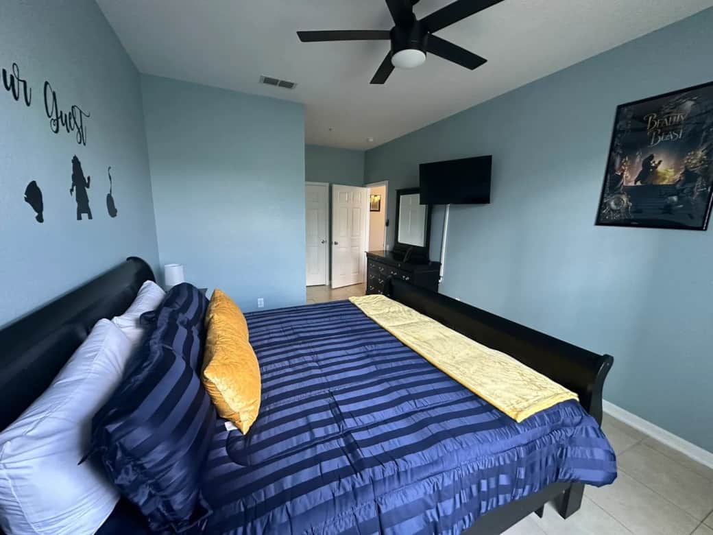 1 Bedroom 1 1
