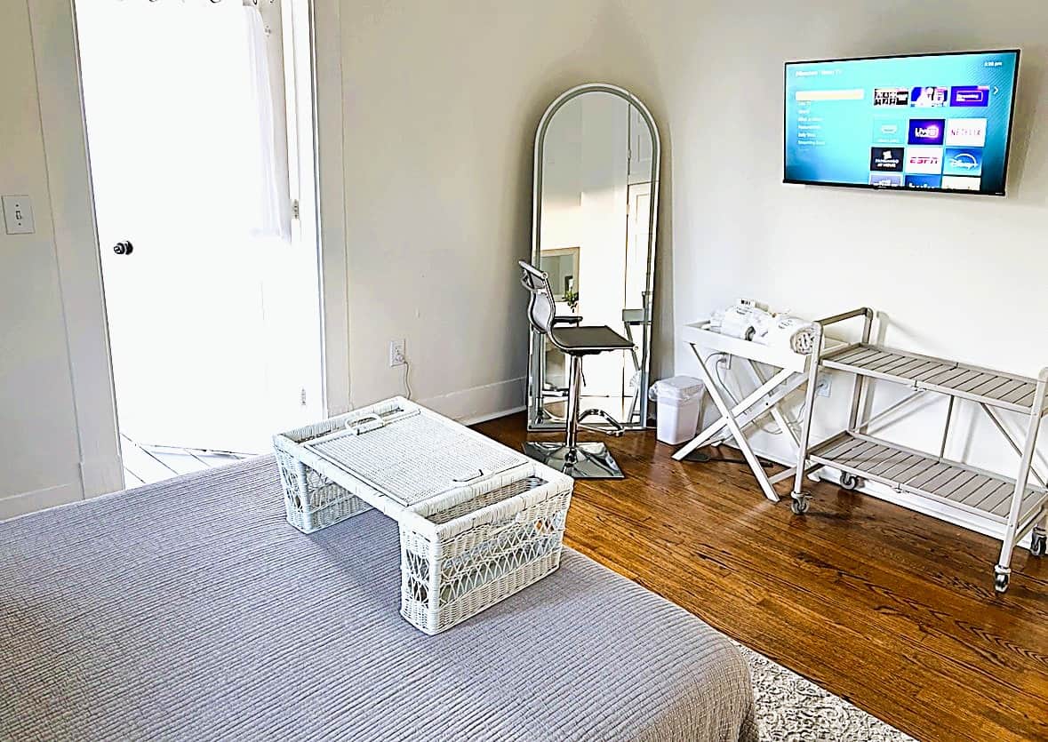 Bridal prep-station with swivel chair, movable make-up tray, and 3 level adjustable lighting.
