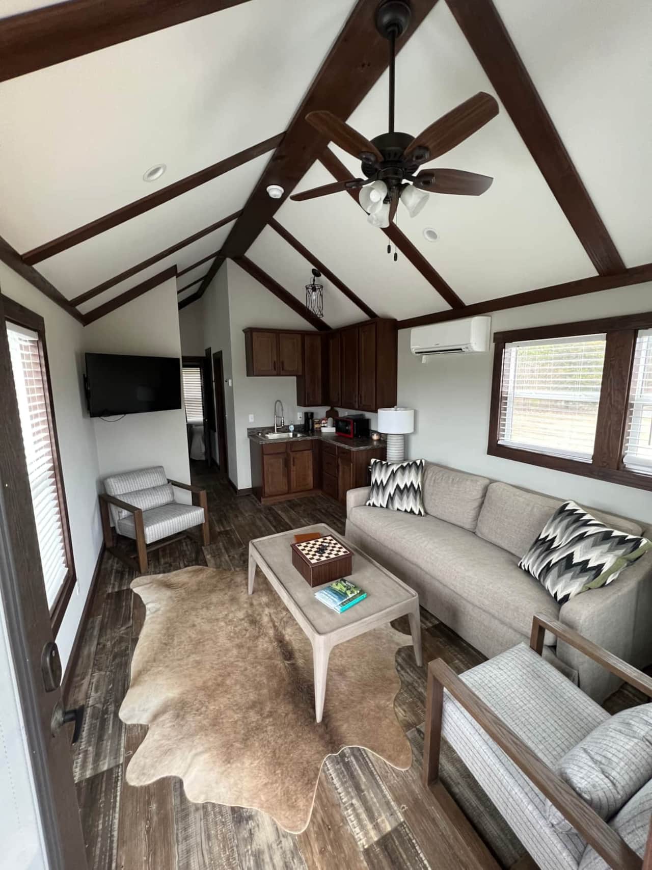 Livingroom/Kitchenette