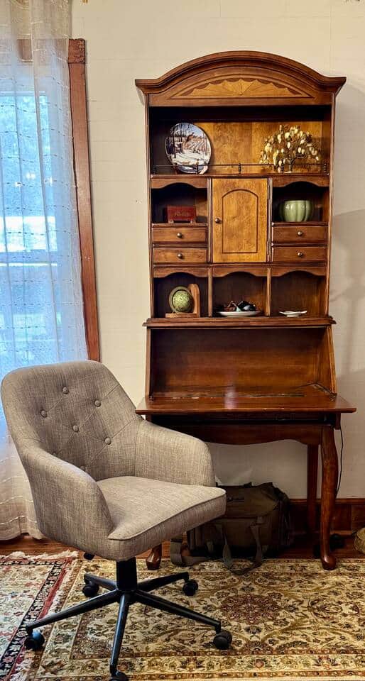 Secretary, desk and office chair
