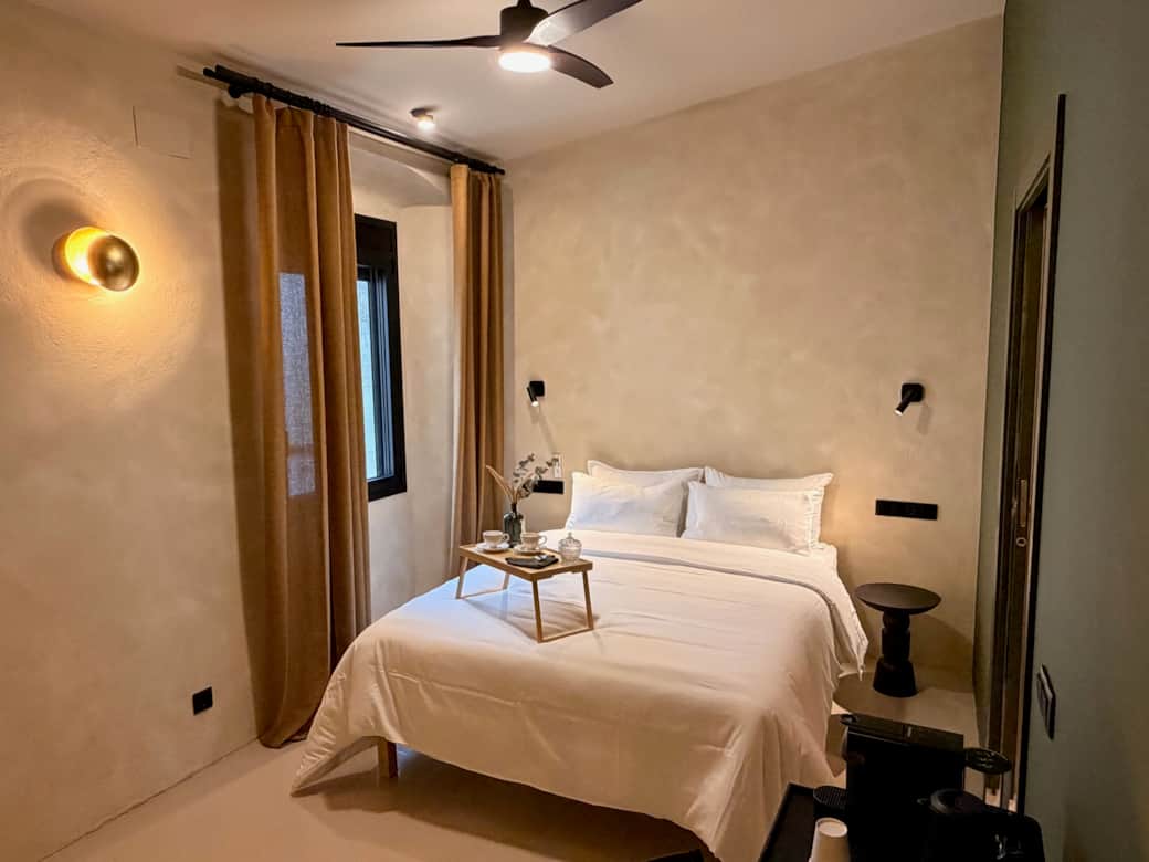 Kingsize bed